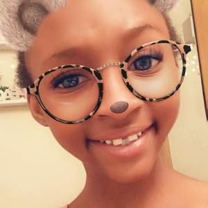 Meet your Posher, Marionna